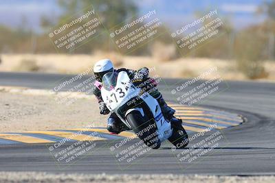 media/Jan-10-2025-CVMA Friday Practice (Fri) [[489e0da257]]/Group 4 and Trackday/Session 5 (Turn 7)/